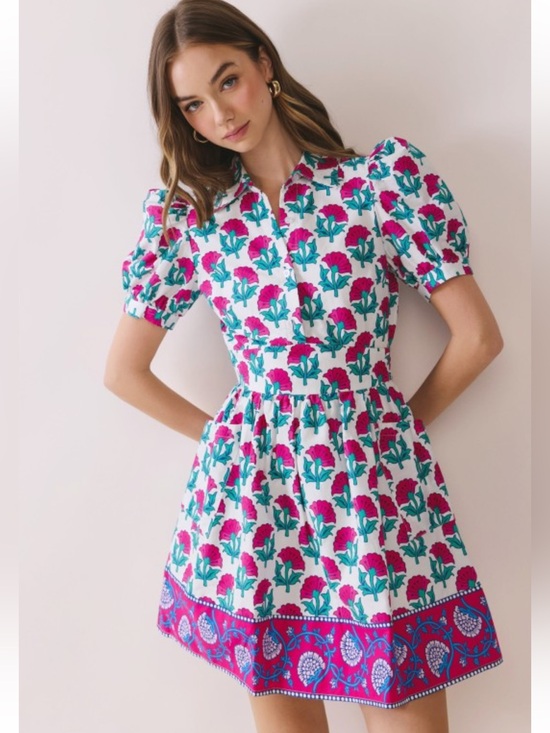 TCEC Dresses & Skirts - TCEC Floral Puff Sleeve Mini Dress NEW